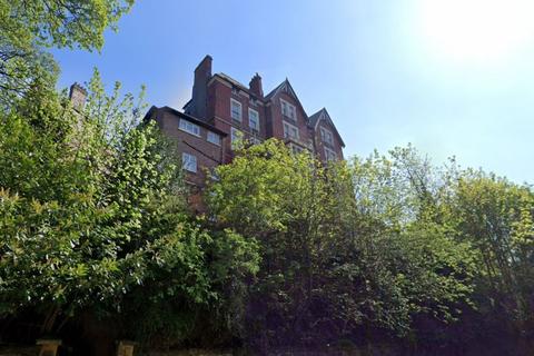 2 bedroom apartment for sale, Grosvenor House, 17-19 Grosvenor Road, Scarborough, North Yorkshire, YO11 2LZ