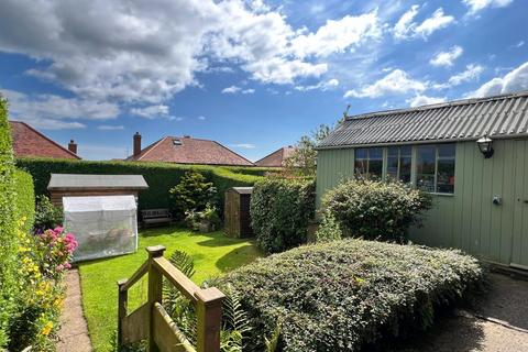 3 bedroom semi-detached house for sale, Newlands Park Road, Scarborough