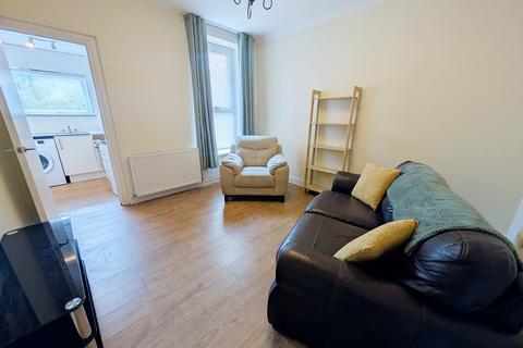 1 bedroom flat to rent, Stewart Road, Falkirk, FK2