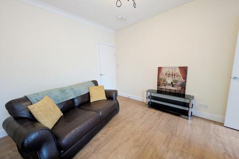 1 bedroom flat to rent, Stewart Road, Falkirk, FK2