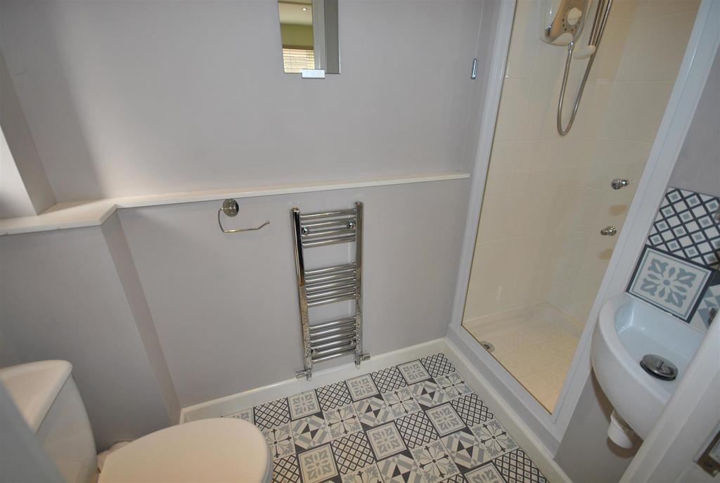 0318ensuite4.JPG