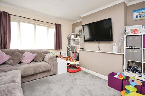 2 bedroom apartment for sale, Park Road, Cowes, Isle of Wight