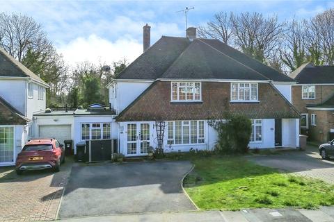 undefined, Lakeside, Reading RG6