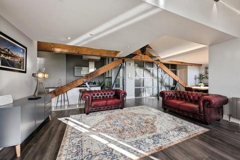 2 bedroom flat for sale, The Turnbull, Newcastle upon Tyne, Tyne and Wear, NE1