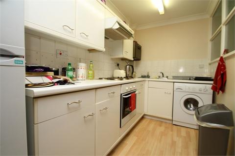 1 bedroom apartment for sale, Rosefield Road, Staines-upon-Thames, TW18