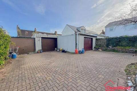 2 bedroom detached house for sale, Ballaquayle Lodge, Lower Dukes Road, Douglas, Isle Of Man