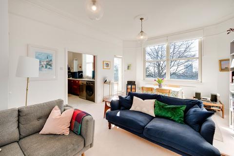 2 bedroom flat for sale, Nassington Road, Hampstead NW3