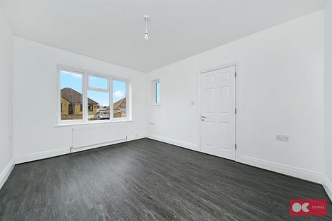 3 bedroom semi-detached bungalow for sale, Mascalls Gardens, Brentwood CM14