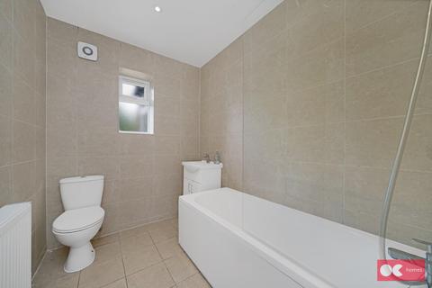 3 bedroom semi-detached bungalow for sale, Mascalls Gardens, Brentwood CM14