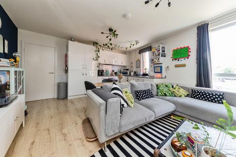 1 bedroom flat for sale, The Ridgeway, Hertford