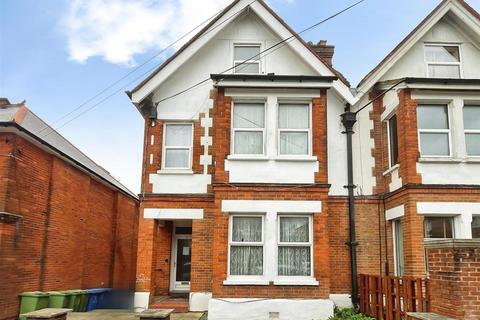 undefined, Cargate Avenue, Aldershot