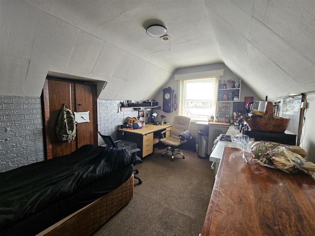 Room example 2.jpg