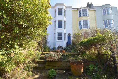 4 bedroom end of terrace house for sale, Castle Hill Road, Hastings