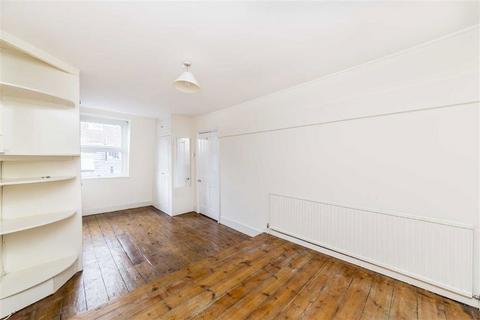 2 bedroom flat to rent, Dove Mews, London SW5
