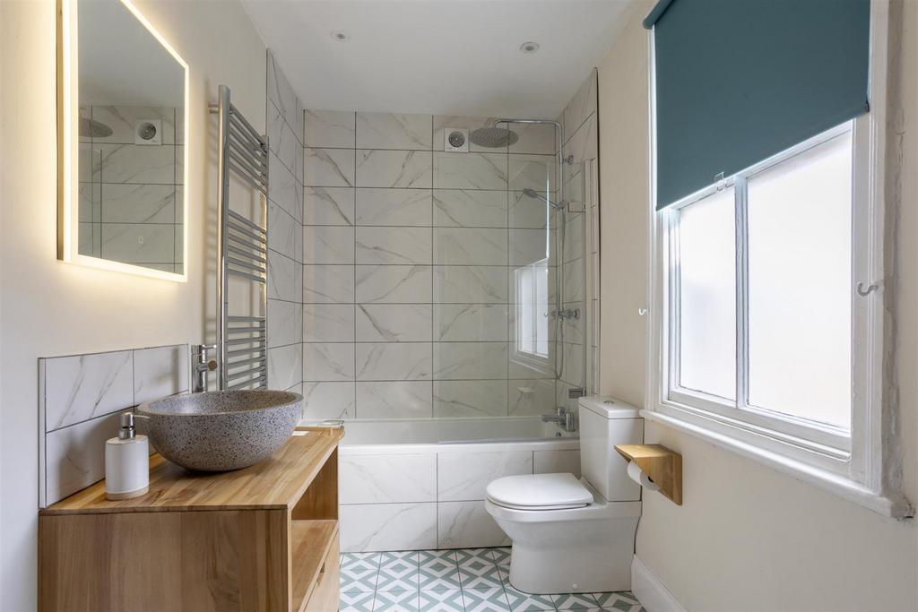 9 Kyme Street  21.jpg