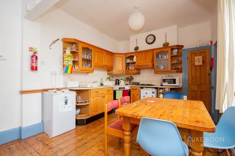 3 bedroom terraced house for sale, Desborough Road, Plymouth PL4