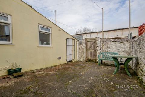 3 bedroom terraced house for sale, Desborough Road, Plymouth PL4