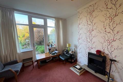 3 bedroom semi-detached house for sale, 5 Woodland View, Liverpool, Merseyside, L23 4UH