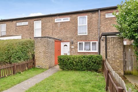3 bedroom terraced house for sale - Canterbury Way, Stevenage, Hertfordshire, SG1