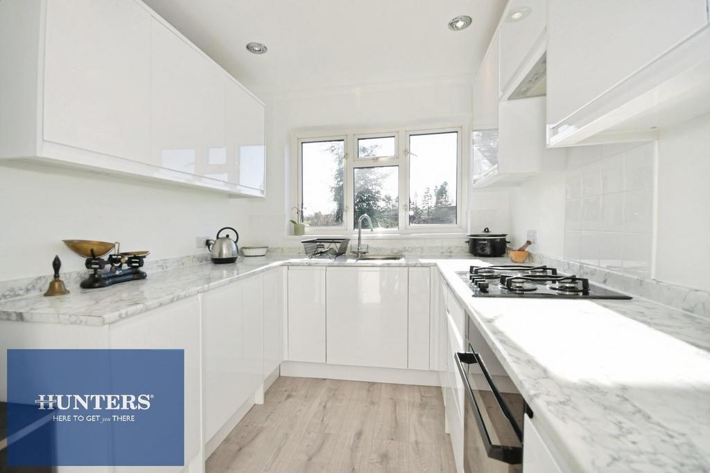 KITCHEN 01.jpg