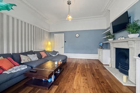 2 bedroom ground floor flat for sale, Queens Road, Tunbridge Wells