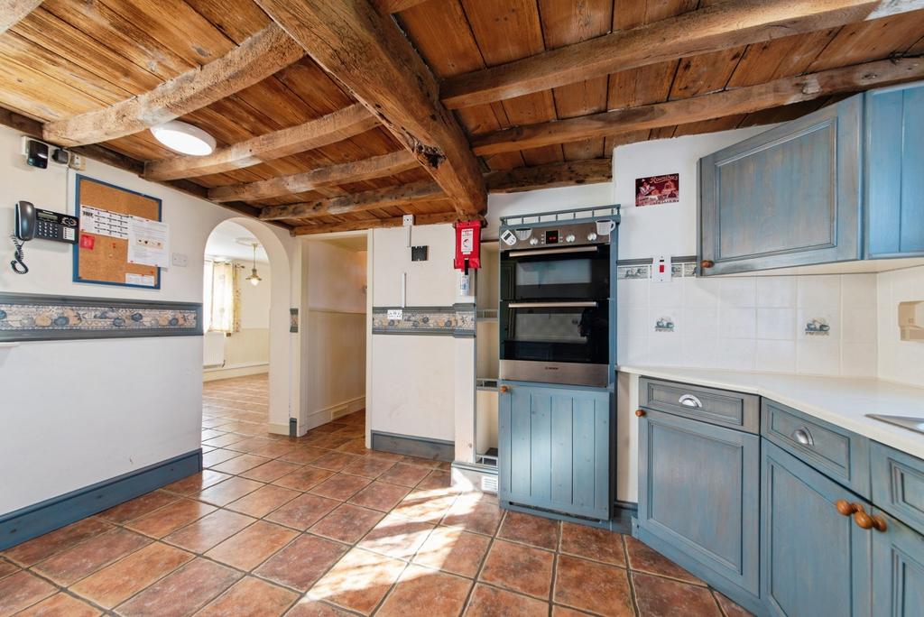 Kitchen 2