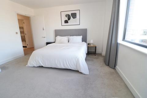 1 bedroom flat to rent, Old Street(SAAD), London EC1V