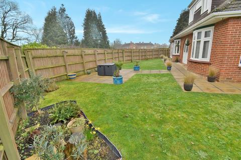 3 bedroom detached bungalow for sale, Brook Close, Bournemouth, BH10