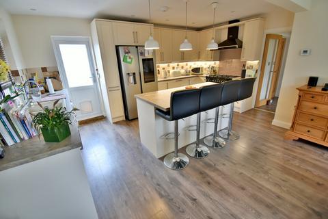 3 bedroom detached bungalow for sale, Brook Close, Bournemouth, BH10
