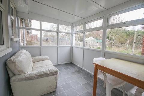 2 bedroom semi-detached bungalow for sale, Caves Close, Terrington St Clement, PE34
