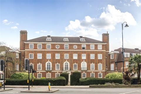 Fortis Green Road, London, N10