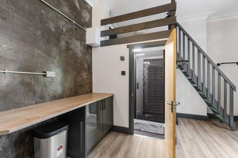 undefined, Wolsdon Street, Devon PL1
