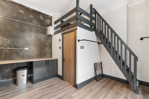 undefined, Wolsdon Street, Devon PL1