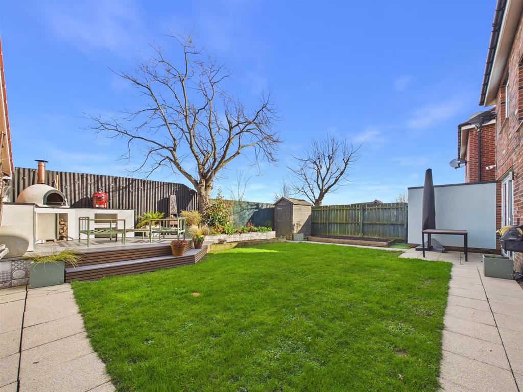 Garden 4.jpg
