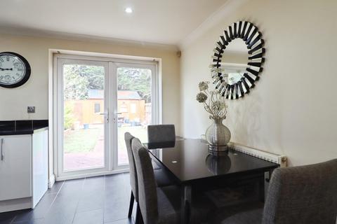 3 bedroom detached house for sale, Widecombe Drive, Rumney, Cardiff