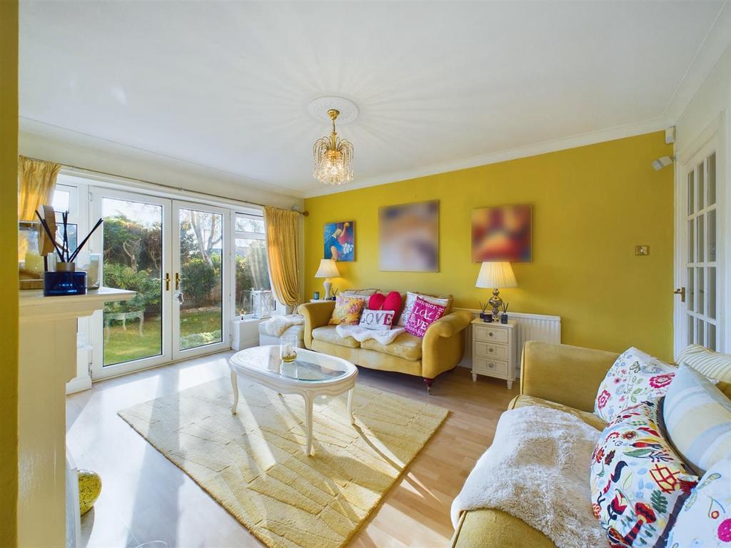 Lounge: