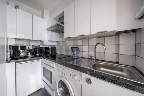 undefined, Shepherds Bush Green, Shepherd's Bush, London, W12
