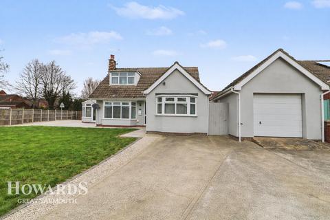 3 bedroom detached house for sale, Vine Close, Hemsby