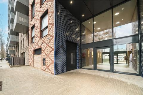 2 bedroom apartment to rent, Danvers Avenue, London, SW11