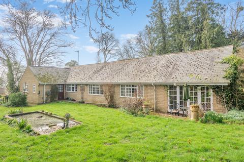 4 bedroom detached house for sale - Wakerley Road, Barrowden, Oakham