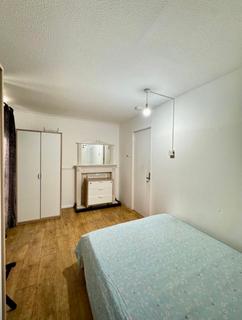 1 bedroom flat to rent, Bethnal Green Road(SAAD), London E2