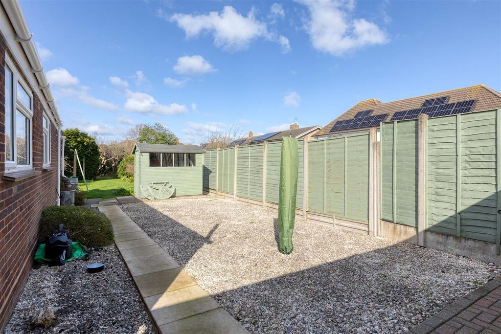 Wrap around garden