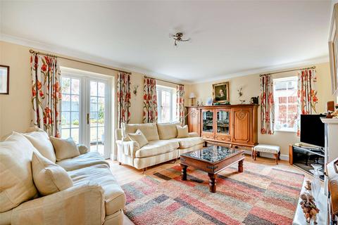 undefined, Heathfields, Chieveley, Newbury, RG20
