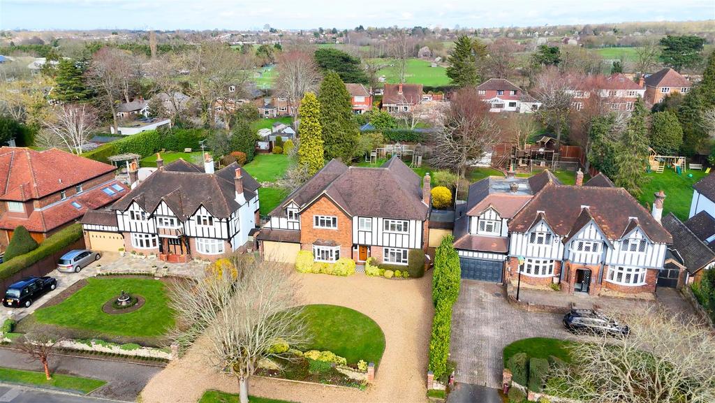 Ewell Downs Road