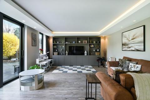 5 bedroom detached house for sale, Ewell Downs Road, Epsom