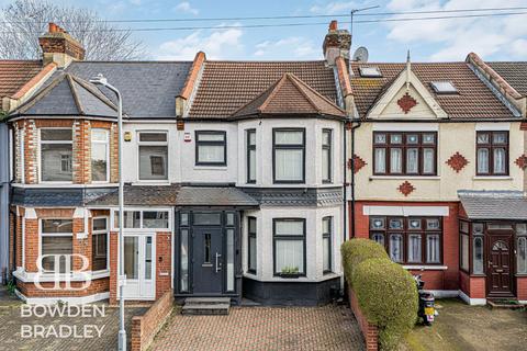 Betchworth Road, Seven Kings, IG3