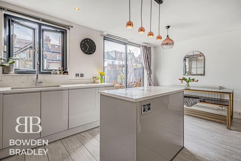 Kitchen / Diner