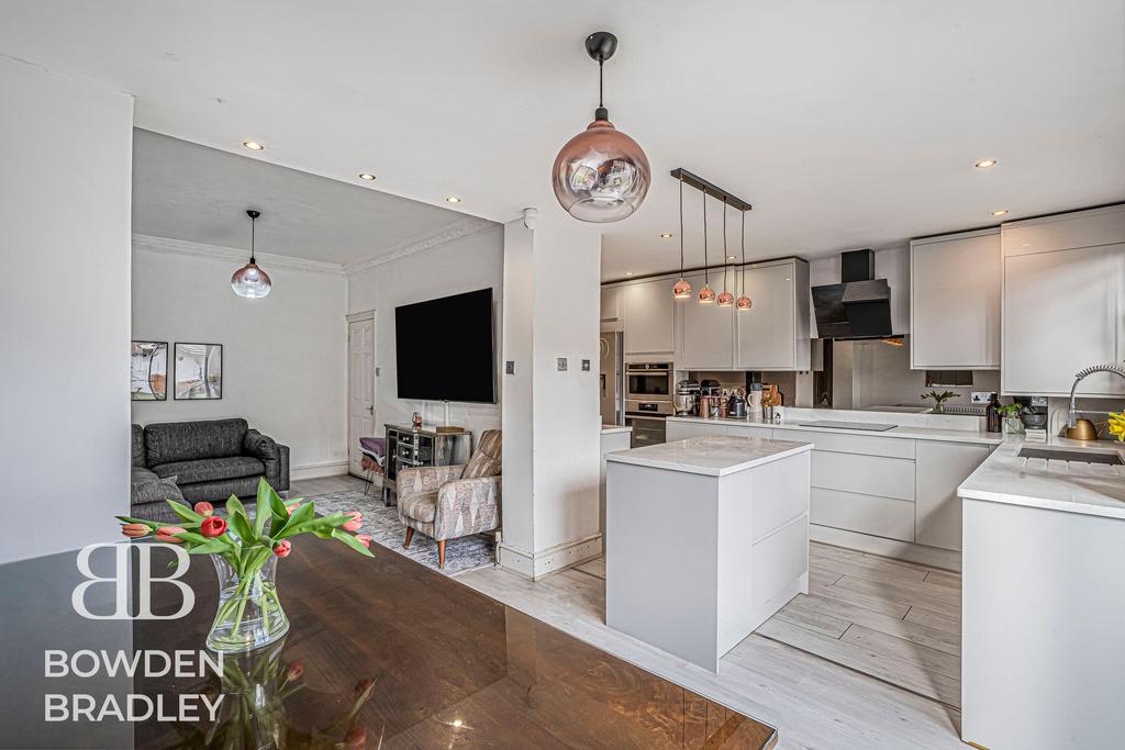 Kitchen / Diner