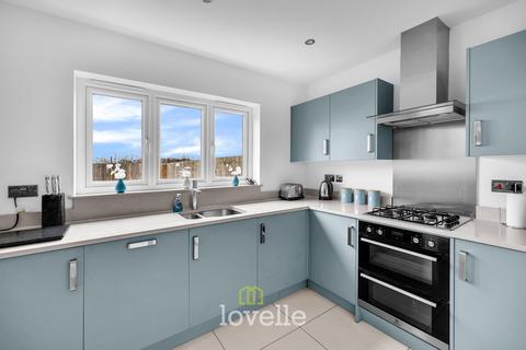 5 bedroom detached house for sale, Albertross Drive, Humberston DN36