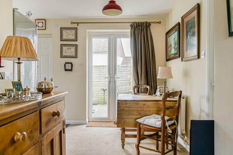 2 bedroom bungalow for sale, Clearmount Drive, Charing, Ashford, Kent, TN27